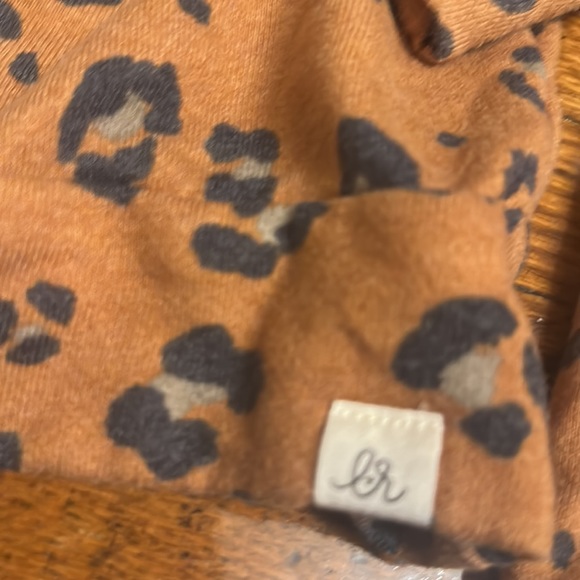 Lulu&Roo (now Little Road) sweat suit 3T - Picture 2 of 3